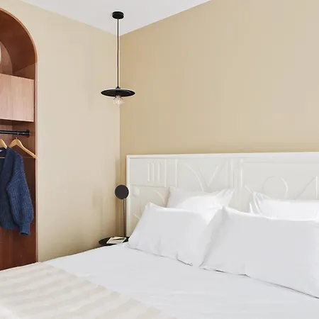 Orphée 3* Parigi
